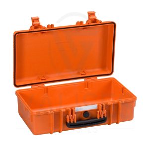 Cette Valise étanche 5117OE Valise Étanche Explorer Case 5117, orange, vide est idéale pour emballer, transporter et protéger contre l'humidité, les impuretés, le sable et les projections tous vos appareils 
